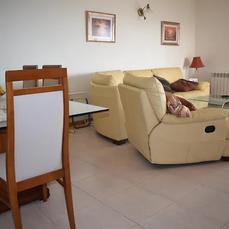 Oceanica 1 فيلة *